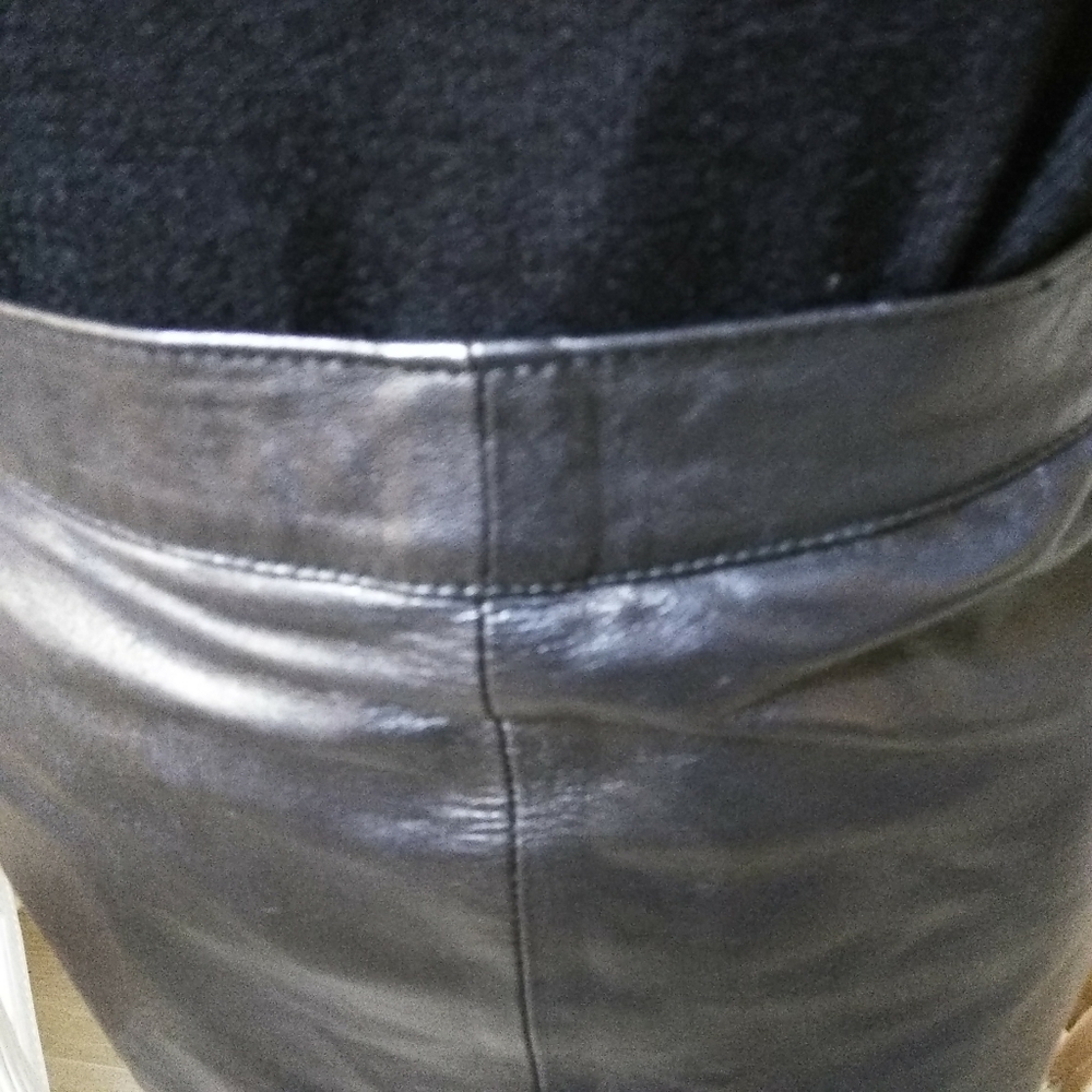 Black leather pencil skirt Euro Sz 40 Us Sz 8 - Picture 3 of 10